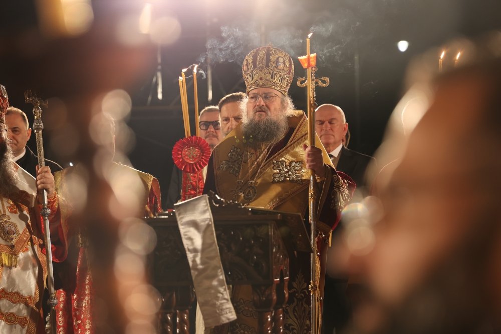 Възкресна св. Литургия в ПКСХП „Св. Александър Невски“