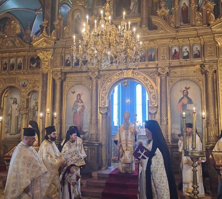 Пловдивският митрополит Николай възглави архиерейска св. Литургия в храм „Св. Стефан“ в Истанбул