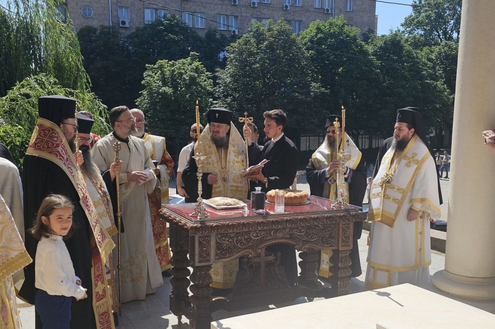 Заупокойна литургия и панихида в памет на Българския екзарх Йосиф